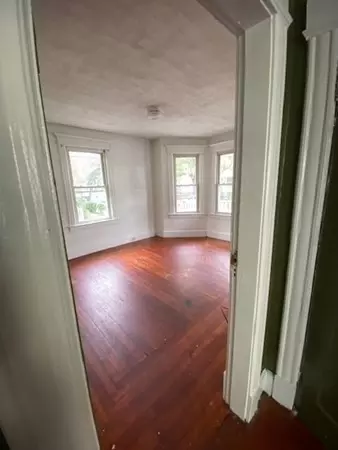 208-210 White St, Springfield, MA 01108 photo 20