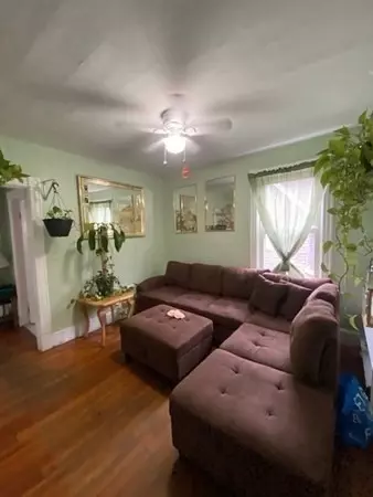 208-210 White St, Springfield, MA 01108 photo 9