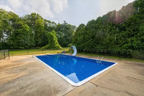 10 King, Ware, MA 01082 photo 4