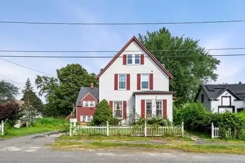 19 Ringgold St, Haverhill, MA 01830