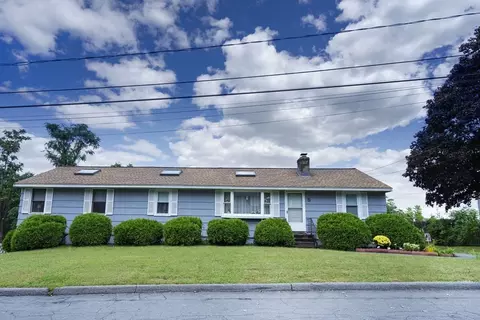 5 Mt Vernon Ter, Lawrence, MA 01843
