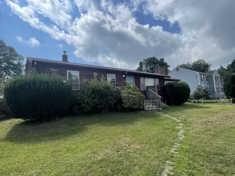 54 Wing Rd, Acushnet, MA 02743 photo 9