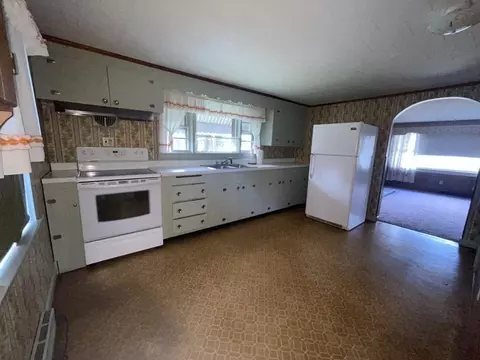 54 Wing Rd, Acushnet, MA 02743 photo 3