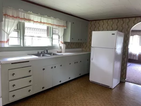 54 Wing Rd, Acushnet, MA 02743 photo 4