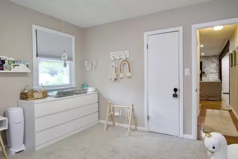 37 Greaney St, Springfield, MA 01104 photo 34
