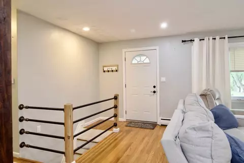 37 Greaney St, Springfield, MA 01104 photo 23
