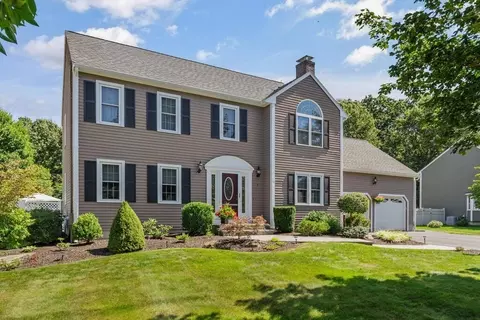 5 Catherine Ave, Franklin, MA 02038