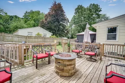 151 Packard Ave, Springfield, MA 01118 photo 25
