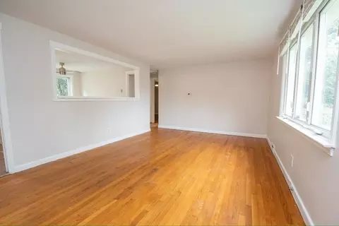 151 Packard Ave, Springfield, MA 01118 photo 7