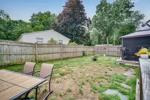 151 Packard Ave, Springfield, MA 01118 photo 23
