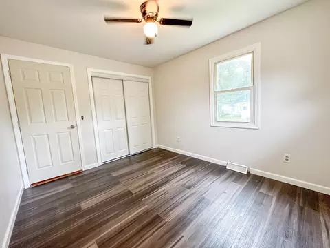 151 Packard Ave, Springfield, MA 01118 photo 17