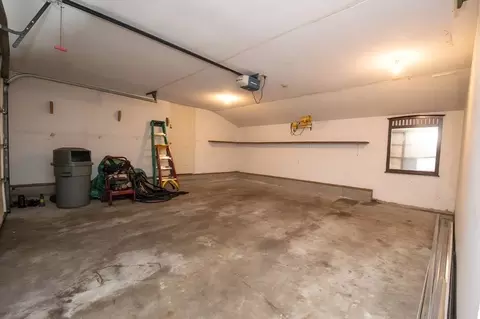 151 Packard Ave, Springfield, MA 01118 photo 27