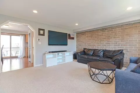 24 Morgan Dr #24, Haverhill, MA 01832