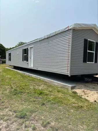 460 Collins St #15, Attleboro, MA 02703