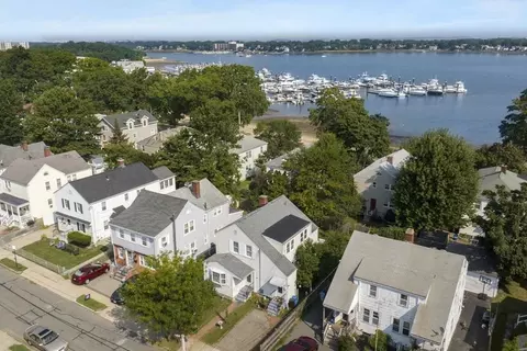 70-72 Lawn Ave, Quincy, MA 02169