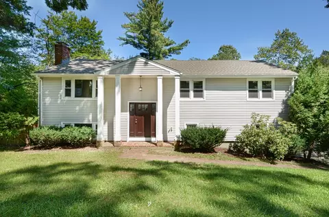 10 Institute Rd, Grafton, MA 01536