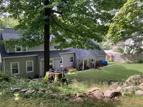 24 Baxter St, Worcester, MA 01602 photo 30