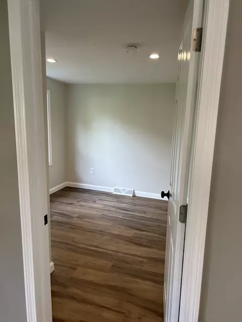 58 Glen Charlie Rd, Wareham, MA 02538 photo 9