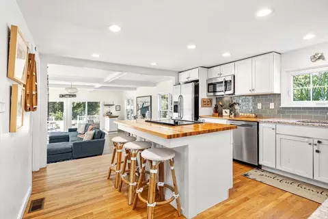76 Downer Ave, Hingham, MA 02043 photo 7