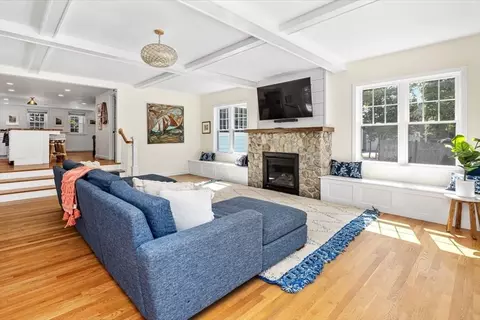 76 Downer Ave, Hingham, MA 02043 photo 11