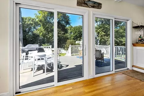 76 Downer Ave, Hingham, MA 02043 photo 10