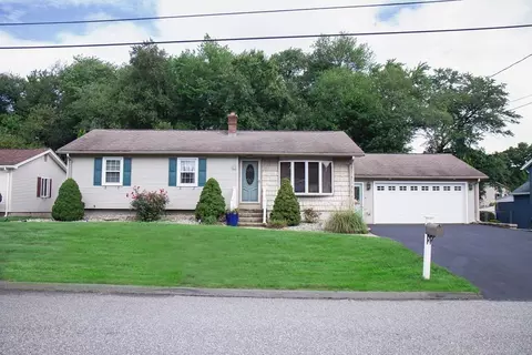 28 Russell Ter, Chicopee, MA 01020