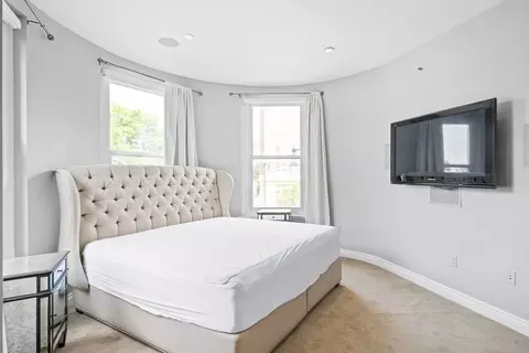 4 Charlesgate E #204, Boston, MA 02215 photo 9