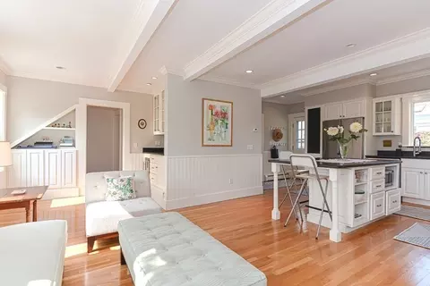 17 Everett St, Beverly, MA 01915 photo 7