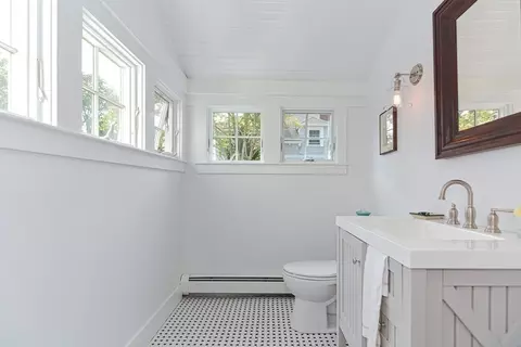 17 Everett St, Beverly, MA 01915 photo 20