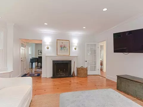17 Everett St, Beverly, MA 01915 photo 13