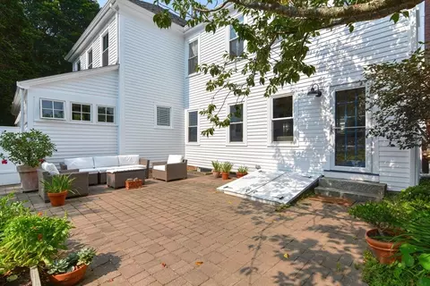 17 Everett St, Beverly, MA 01915 photo 33