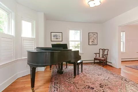 17 Everett St, Beverly, MA 01915 photo 16