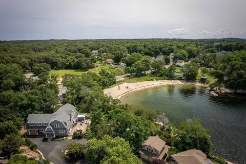 3 2 Fortune Ln, Gloucester, MA 01930 photo 5