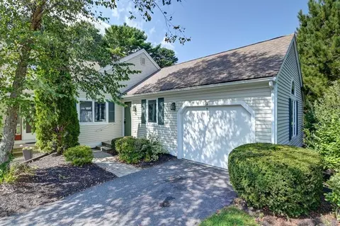 64 Pine Hill Blvd #64, Mashpee, MA 02649