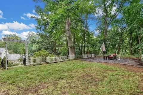 13 Lawsbrook Rd, Acton, MA 01720 photo 32