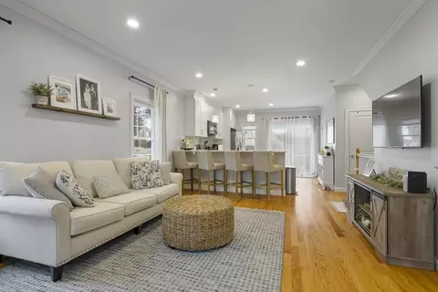 7 James St #A, Quincy, MA 02169