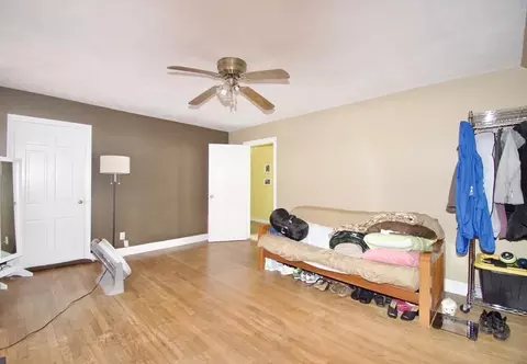 1427 Worcester St, Springfield, MA 01151 photo 19