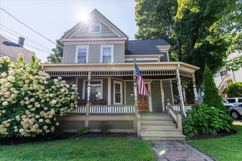 10 Stevens St, Marlborough, MA 01752