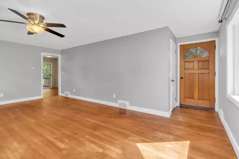 31 Meadowlark Ln, Springfield, MA 01119 photo 12