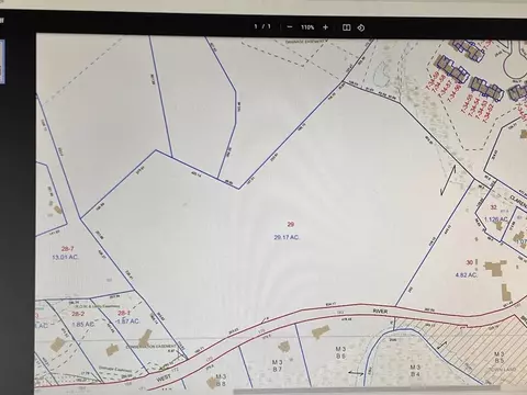 180 River Rd W, Berlin, MA 01503