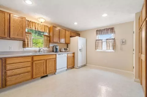 43 Cheyenne Rd, Worcester, MA 01606 photo 21