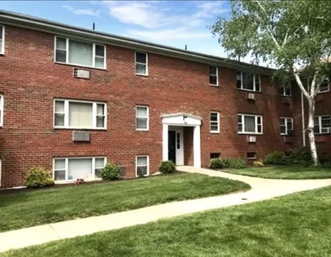 192 Regency Park #192, Agawam, MA 01001