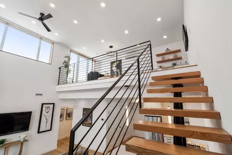 3171 Washington St #304, Boston, MA 02130
