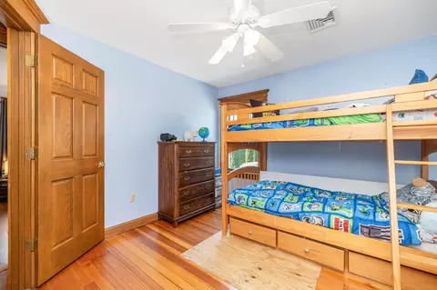 30 Nash St, Chicopee, MA 01013 photo 17