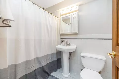 30 Nash St, Chicopee, MA 01013 photo 27