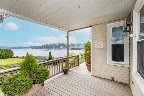 106 Leach St #1, Salem, MA 01970
