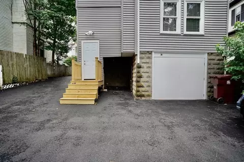35 Waverly Ave, Everett, MA 02149 photo 8