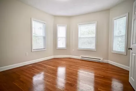 35 Waverly Ave, Everett, MA 02149 photo 20