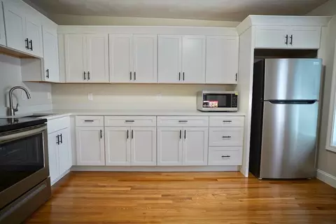 35 Waverly Ave, Everett, MA 02149 photo 12