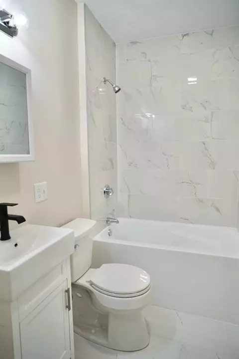 35 Waverly Ave, Everett, MA 02149 photo 14